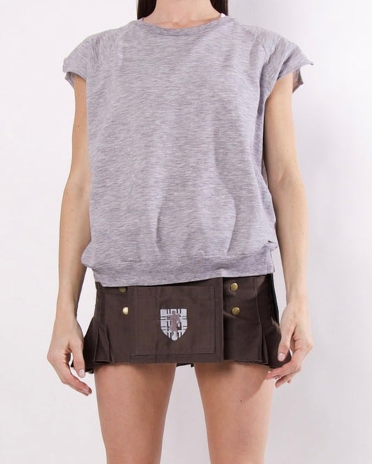 GREY SLEEVELESS PULLOVER